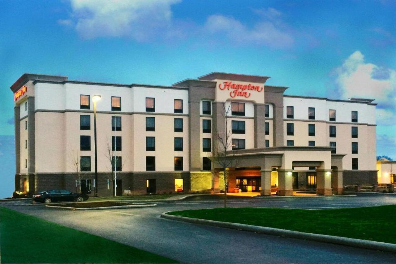 Hampton Inn Butler Buitenkant foto