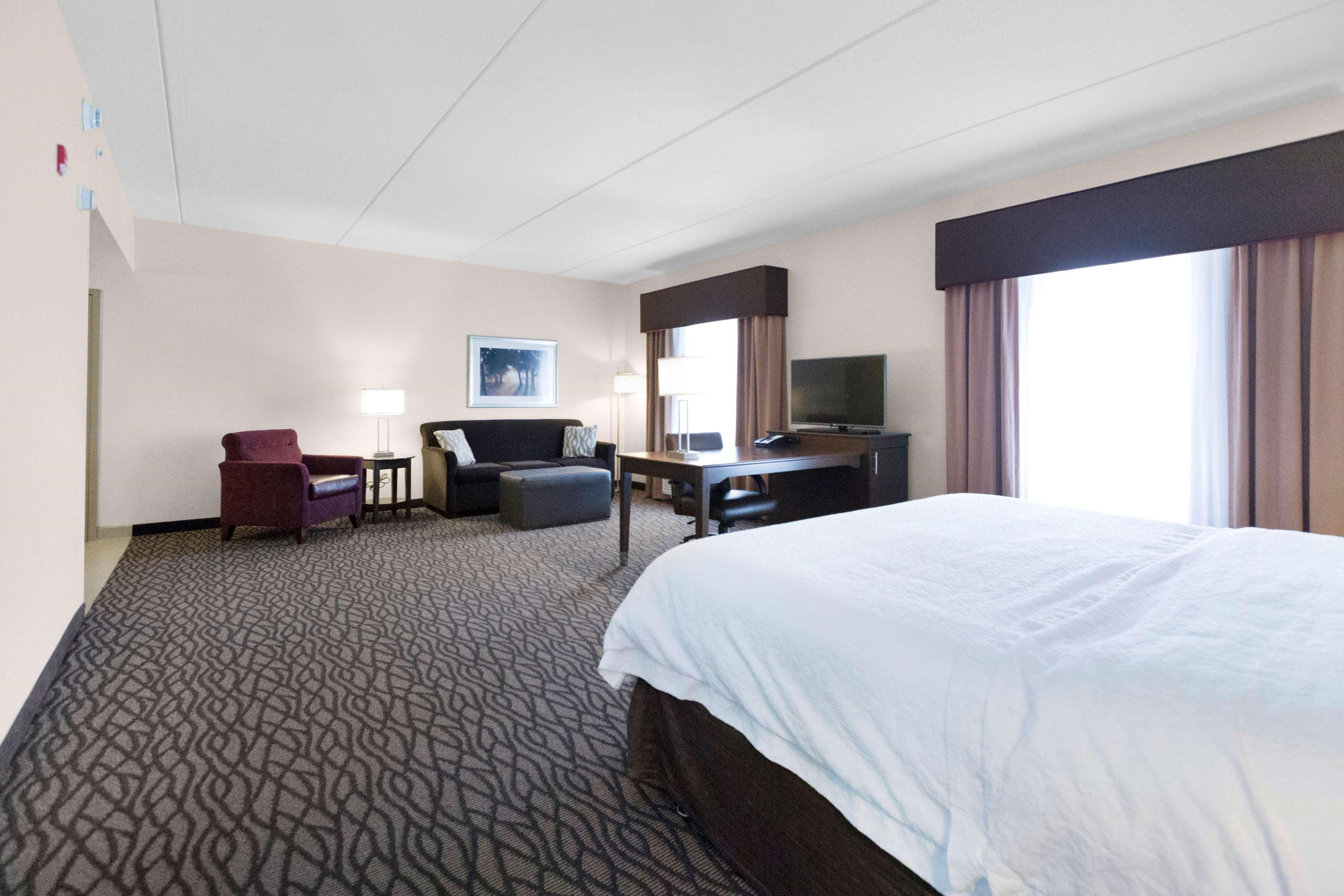 Hampton Inn Butler Buitenkant foto