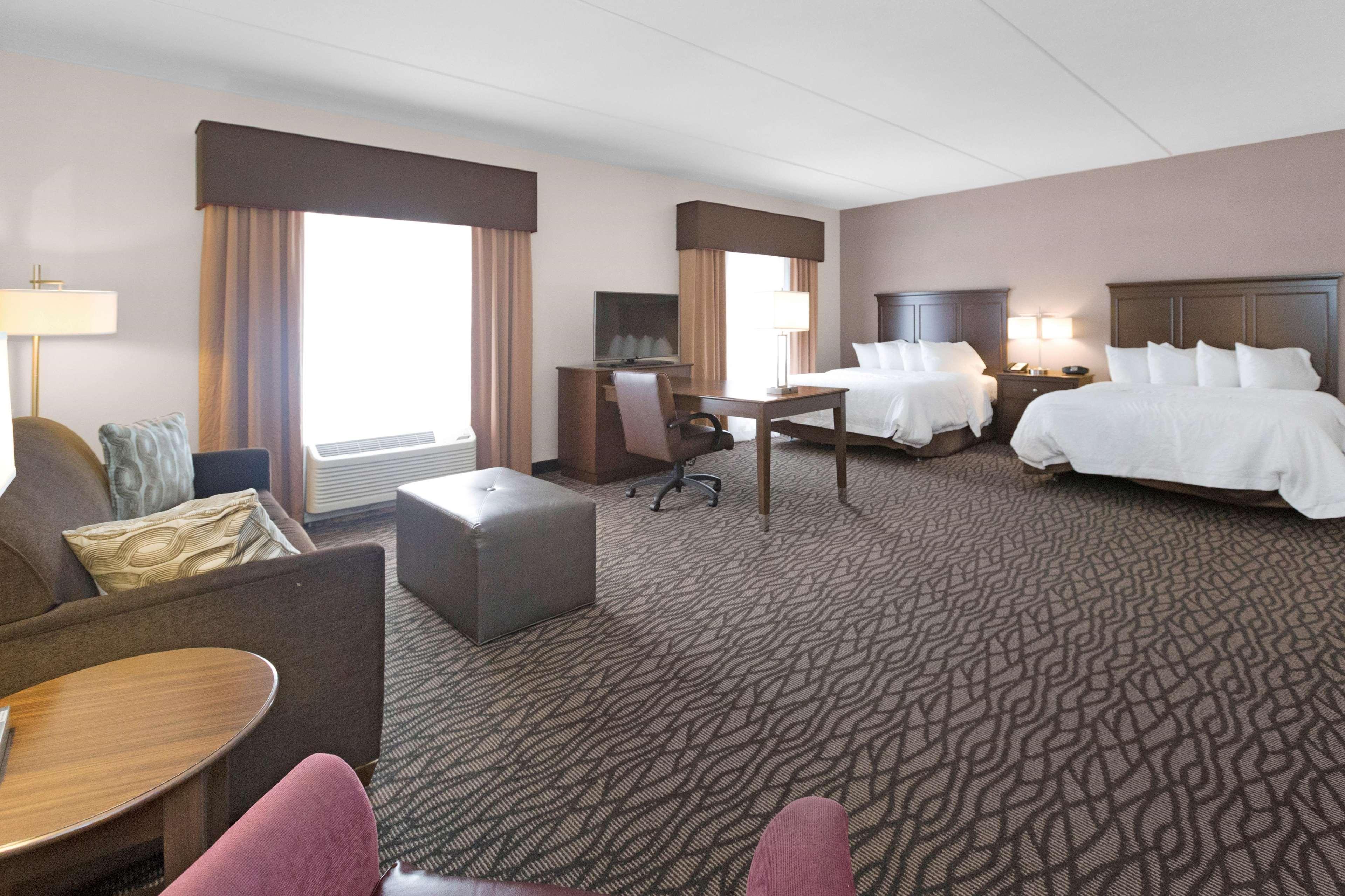 Hampton Inn Butler Buitenkant foto