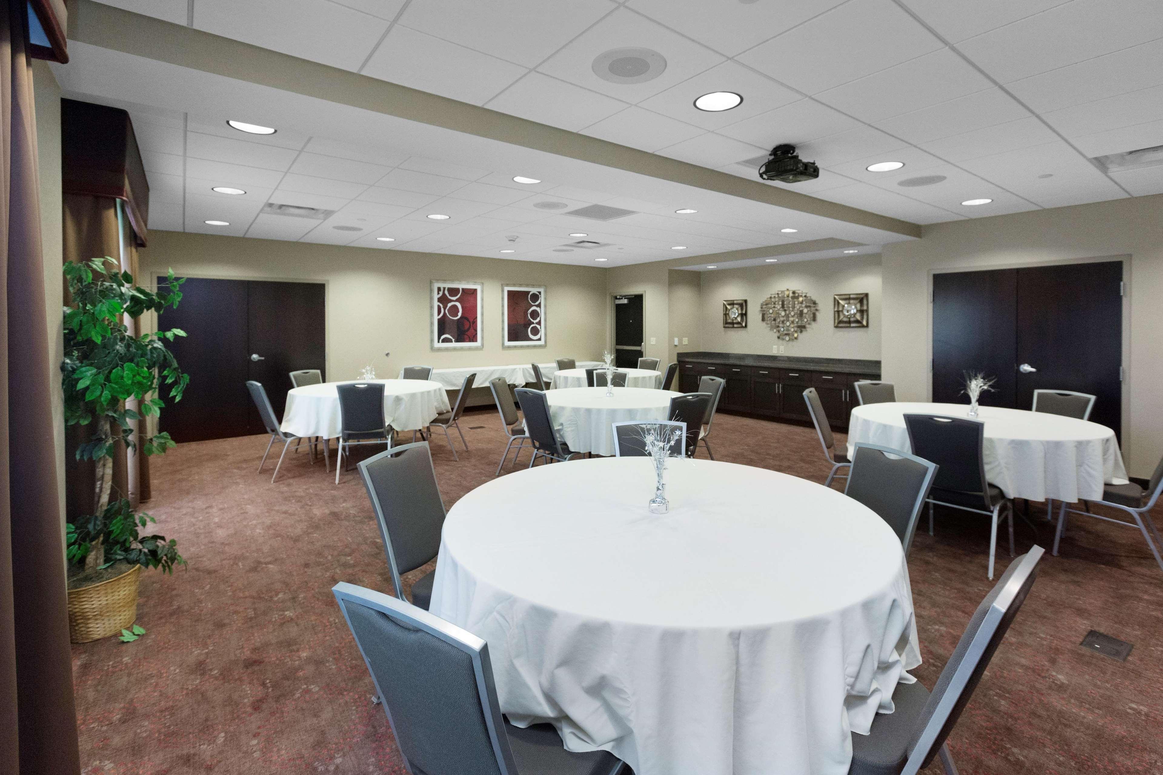 Hampton Inn Butler Buitenkant foto
